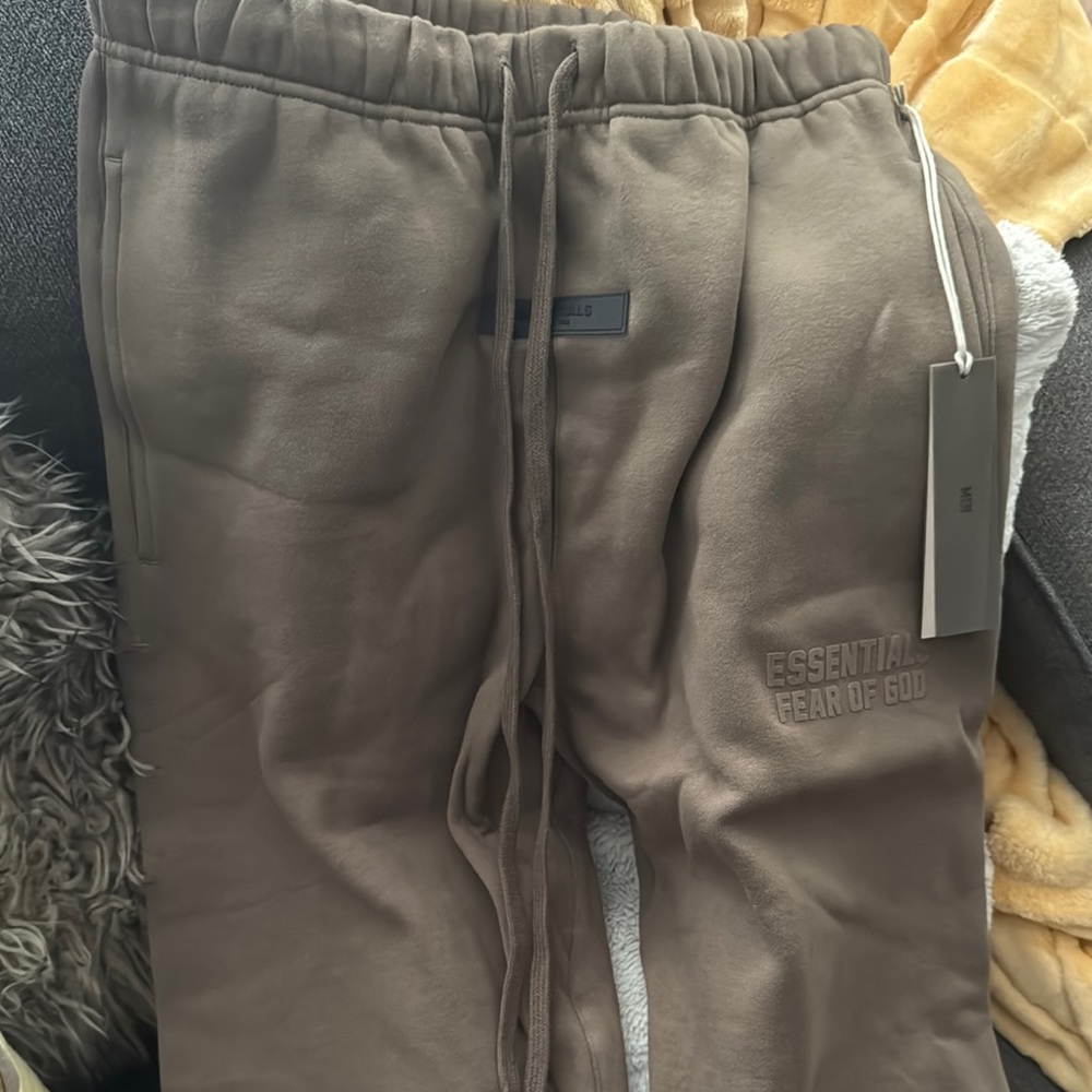 Fear of God Essentials Sweatpants